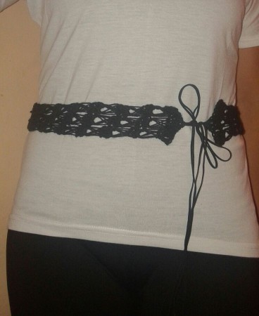 Cinturon tejido negro $1.500